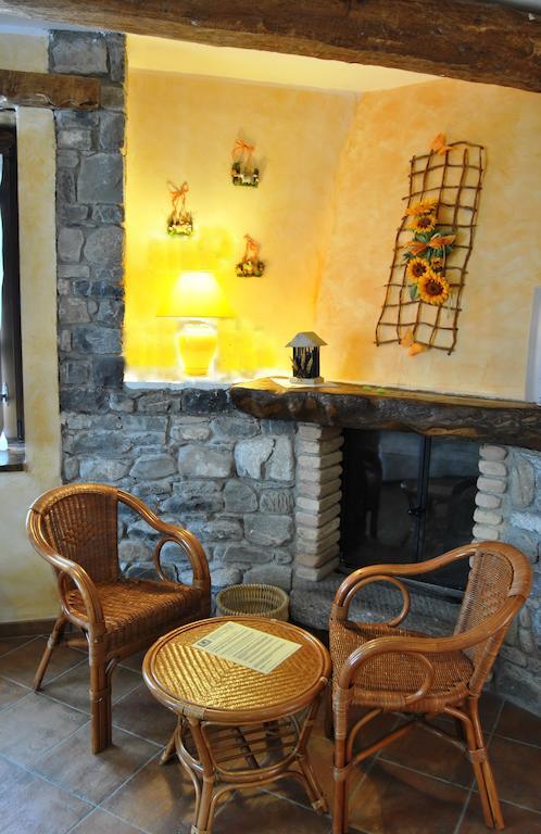 Le Macine Del Confluente Bed & Breakfast Badalucco Dış mekan fotoğraf