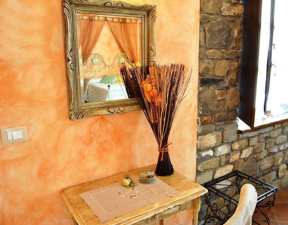 Le Macine Del Confluente Bed & Breakfast Badalucco Dış mekan fotoğraf